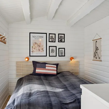 Stunning In Juelsminde With Wifi Nyaraló Sønderby