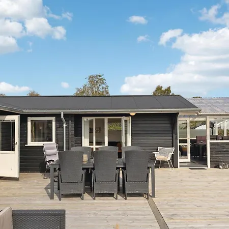 بيت للعطل 2 Bedroom Beautiful In Juelsminde Sonderby (Midtjylland)