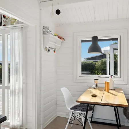 2 Bedroom Pet Friendly In Juelsminde * Sonderby (Midtjylland)
